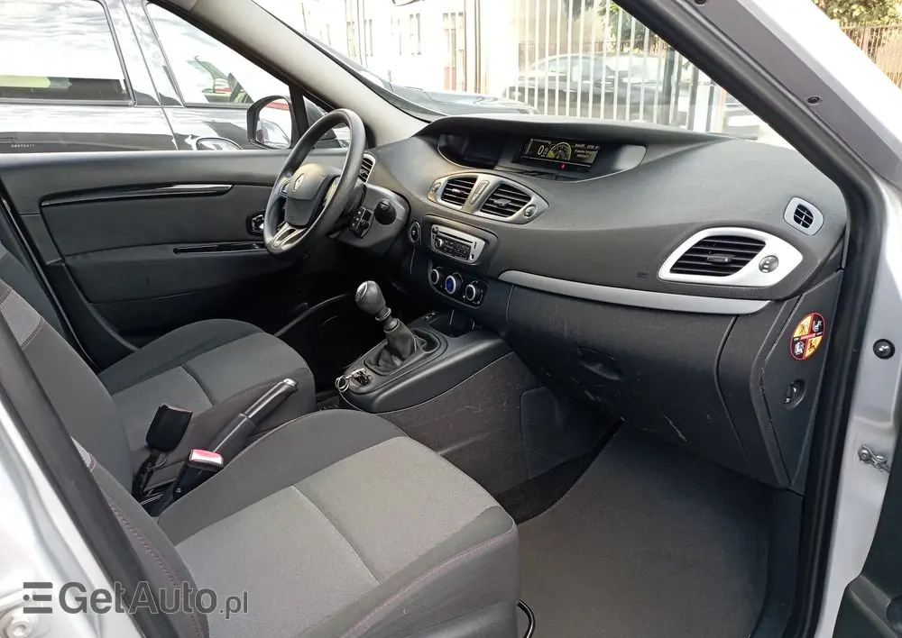 RENAULT Scenic 1.5 dCi Dynamique