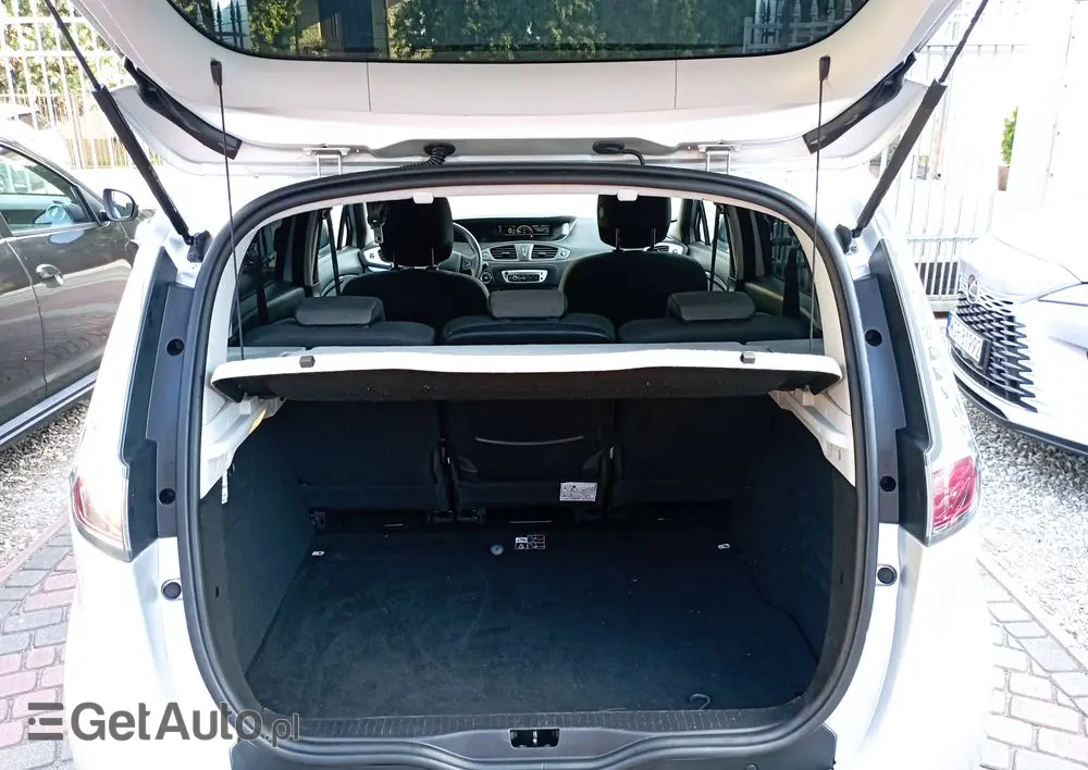 RENAULT Scenic 1.5 dCi Dynamique