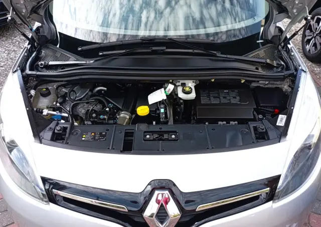RENAULT Scenic 1.5 dCi Dynamique