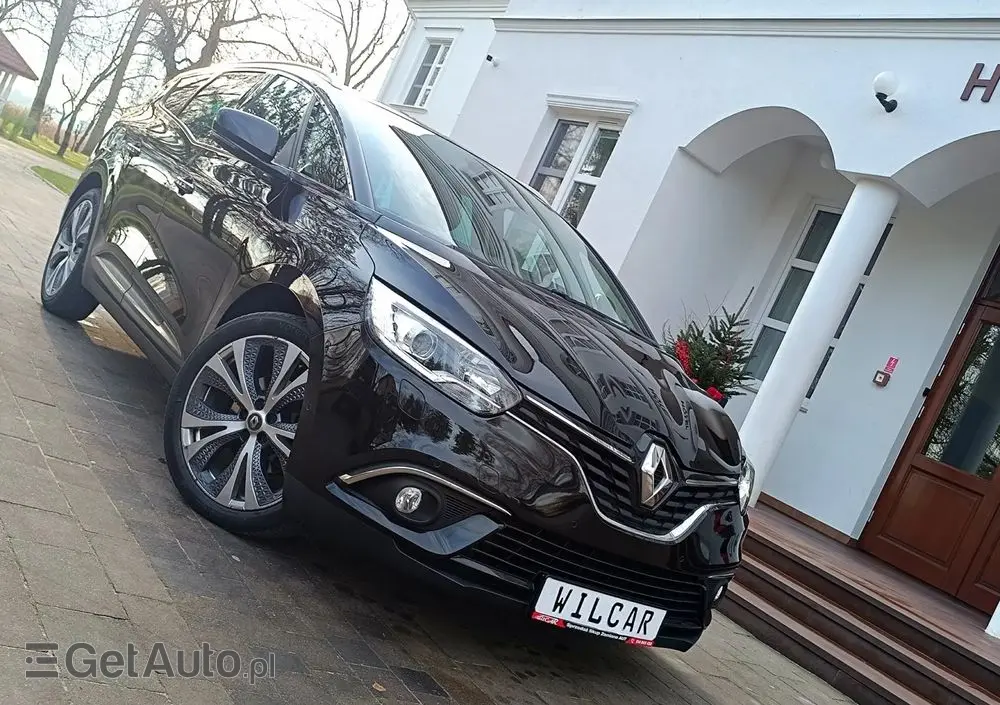 RENAULT Grand Scenic BLUE dCi 120 BLACK EDITION