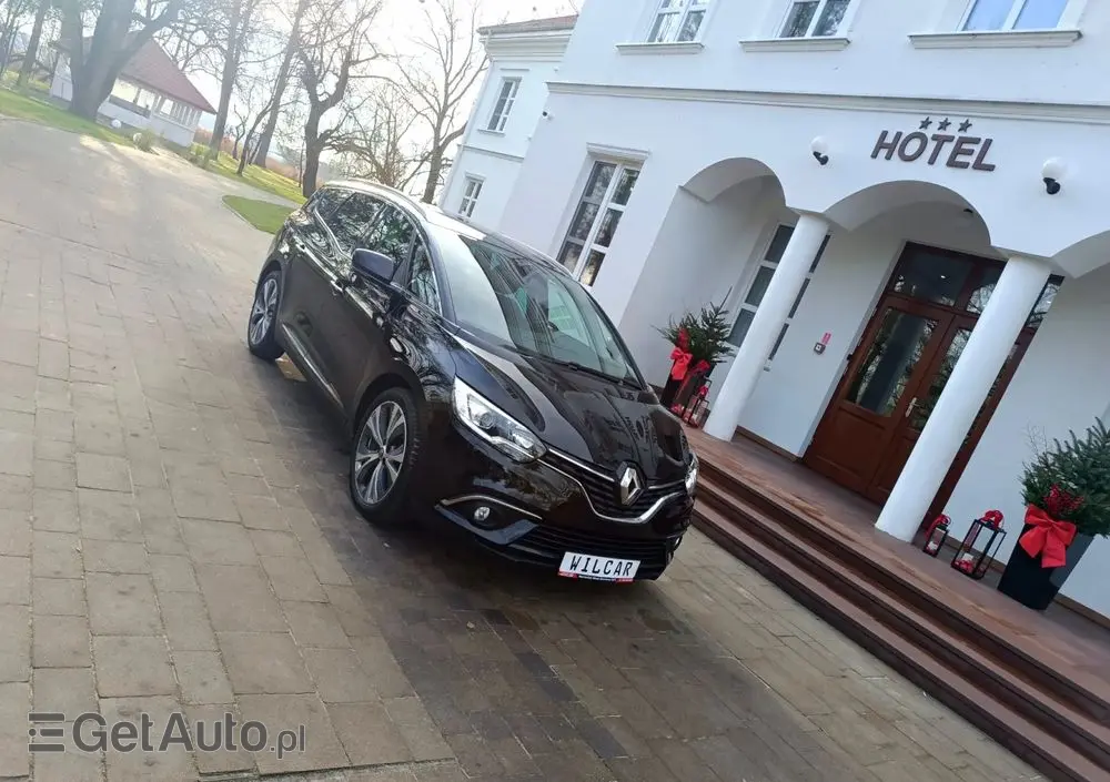 RENAULT Grand Scenic BLUE dCi 120 BLACK EDITION