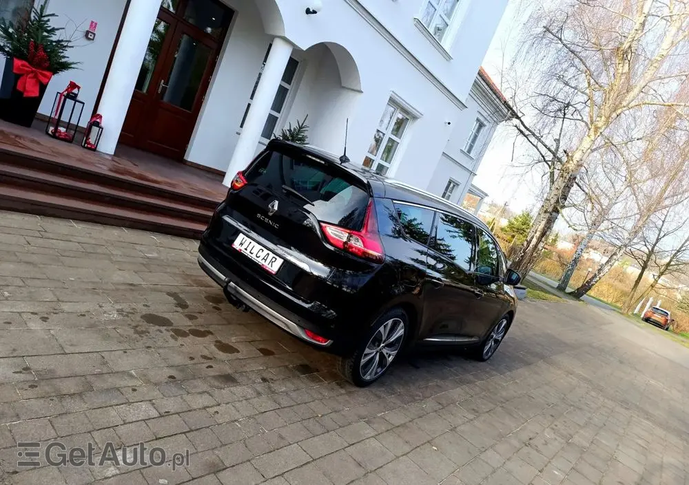 RENAULT Grand Scenic BLUE dCi 120 BLACK EDITION