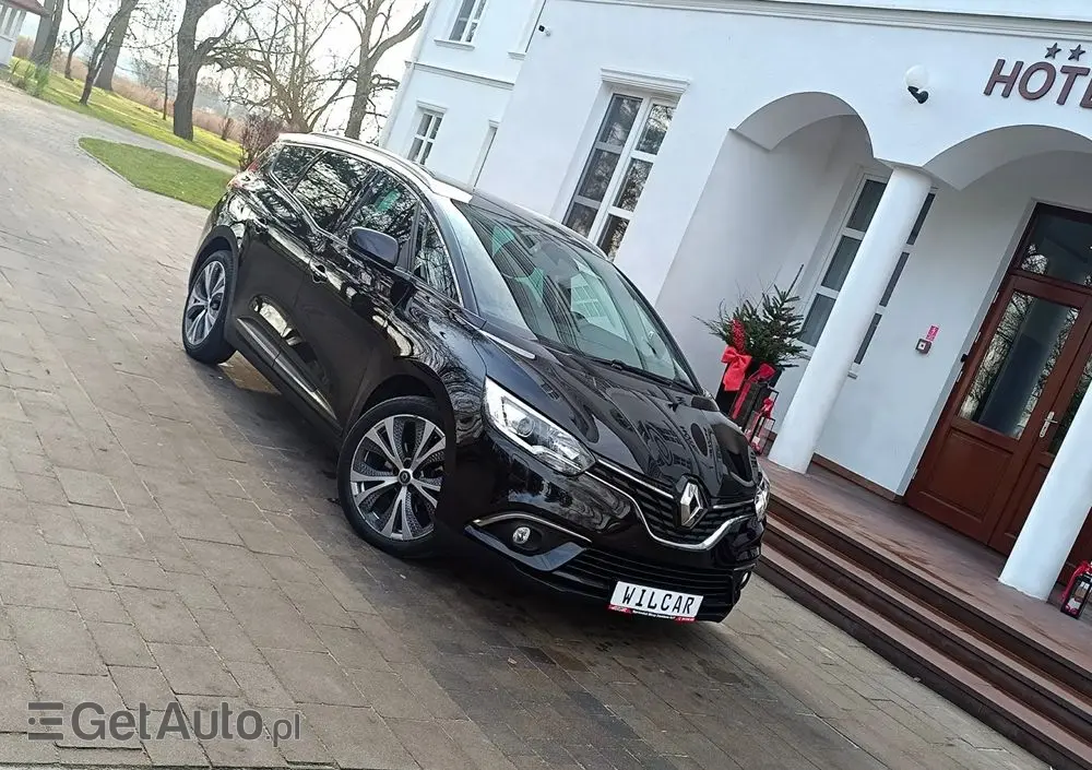 RENAULT Grand Scenic BLUE dCi 120 BLACK EDITION