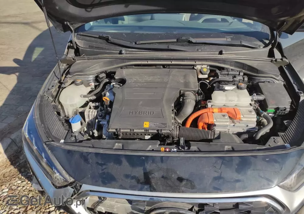 HYUNDAI IONIQ Hybrid 1.6 GDI Premium
