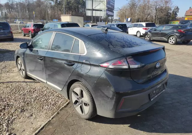 HYUNDAI IONIQ Hybrid 1.6 GDI Premium
