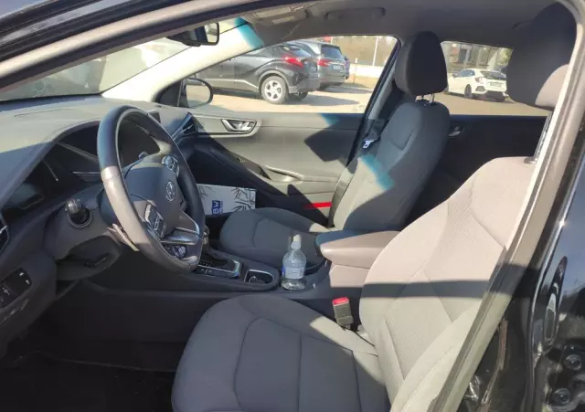 HYUNDAI IONIQ Hybrid 1.6 GDI Premium