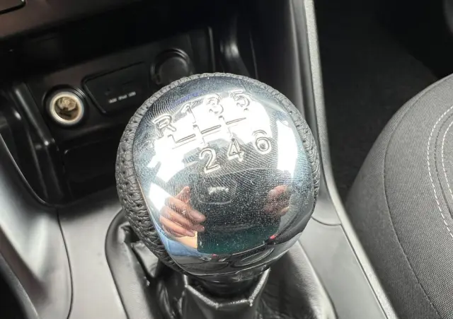 HYUNDAI Ix35 1.7 CRDi 2WD blue Comfort