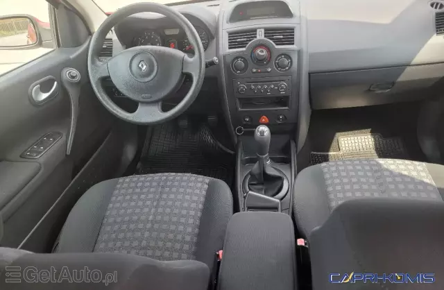 RENAULT Megane 