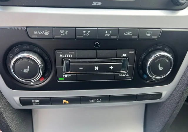 SKODA Octavia Combi 2.0 TDI CR DPF RS