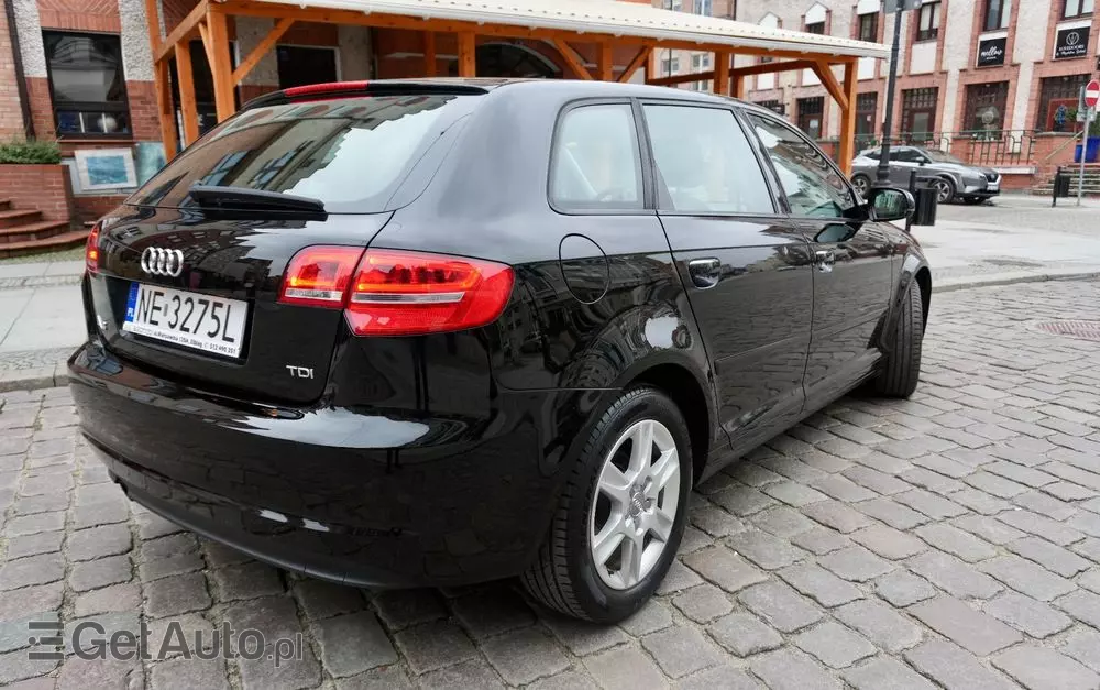 AUDI A3 2.0 TDI DPF Ambition
