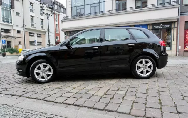 AUDI A3 2.0 TDI DPF Ambition