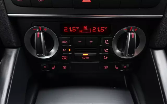 AUDI A3 2.0 TDI DPF Ambition