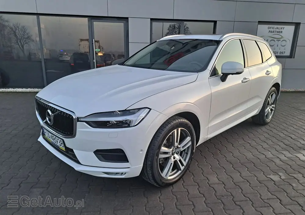 VOLVO XC 60 Ver-t6-awd-geartronic-momentum