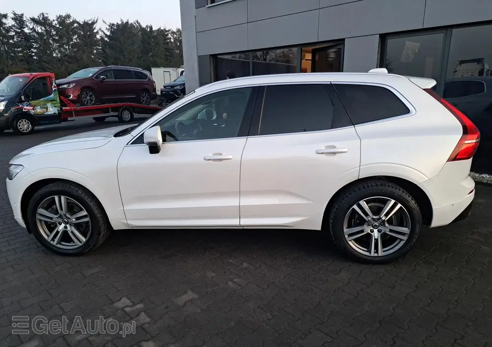 VOLVO XC 60 Ver-t6-awd-geartronic-momentum