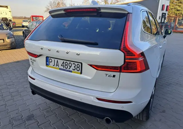 VOLVO XC 60 Ver-t6-awd-geartronic-momentum