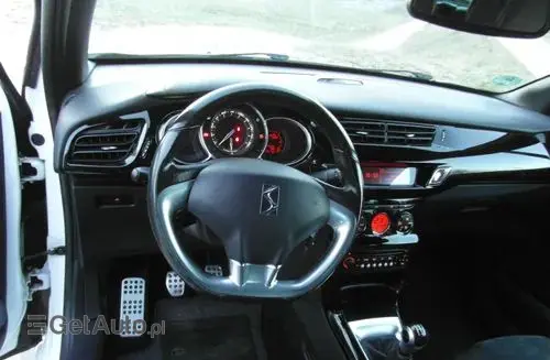CITROEN DS3 