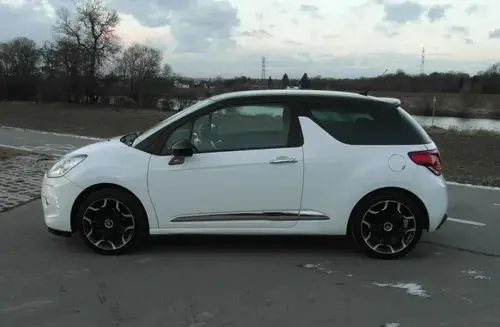 CITROEN DS3 