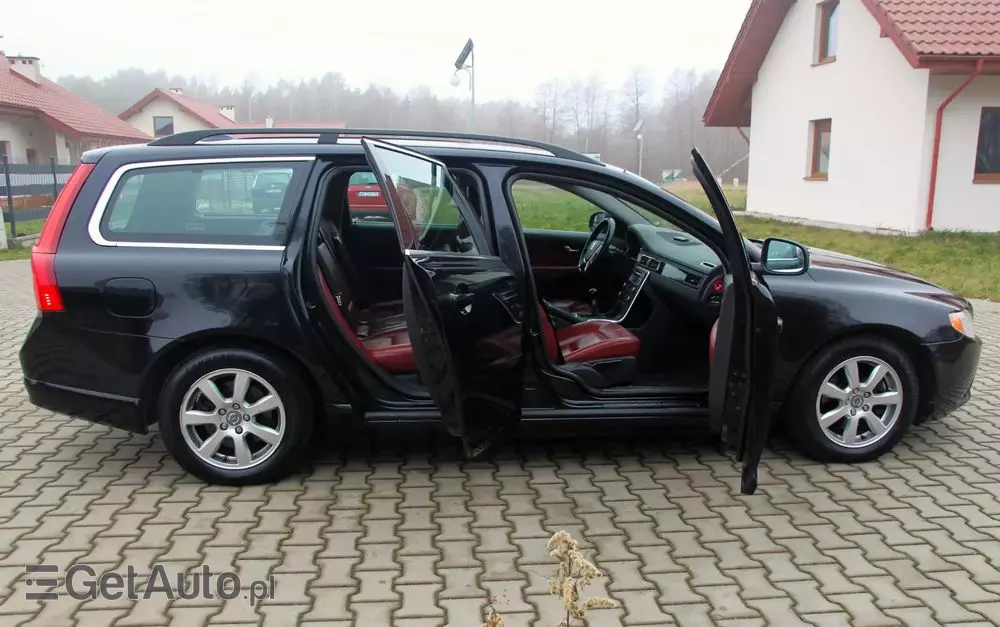 VOLVO V70 1.6D DRIVe Summum