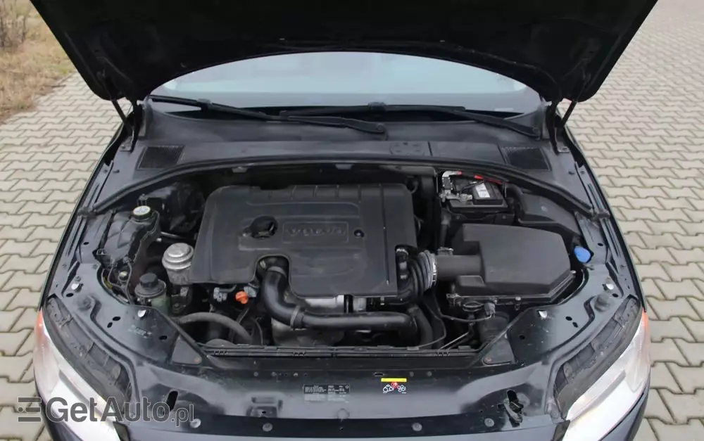 VOLVO V70 1.6D DRIVe Summum