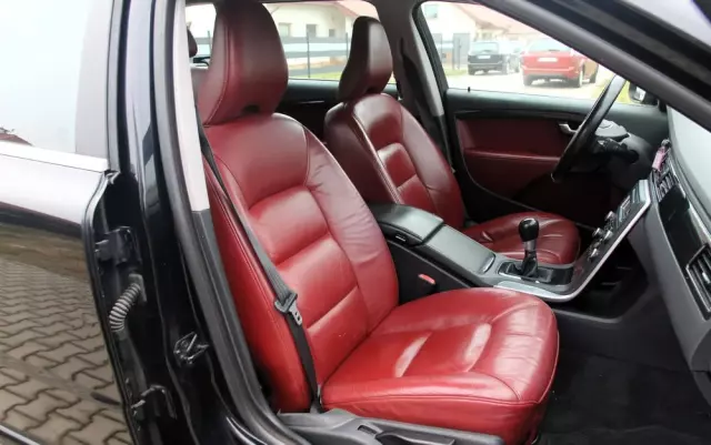 VOLVO V70 1.6D DRIVe Summum