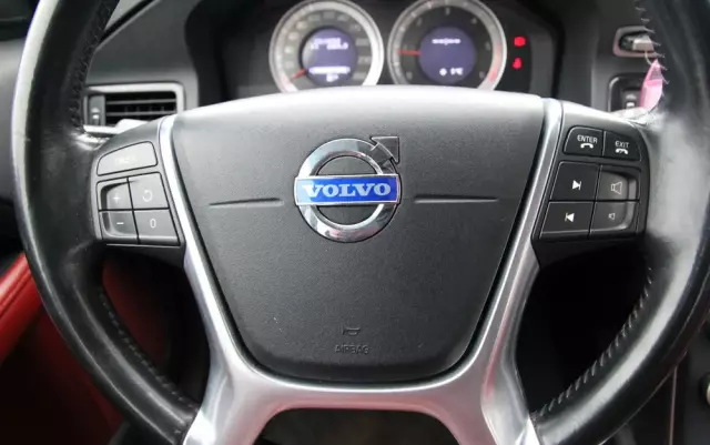 VOLVO V70 1.6D DRIVe Summum