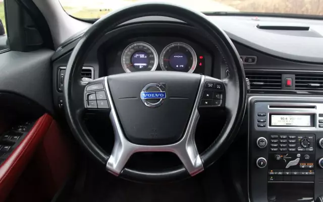 VOLVO V70 1.6D DRIVe Summum