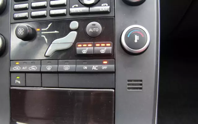 VOLVO V70 1.6D DRIVe Summum