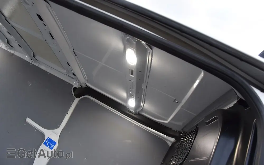 FORD TRANSIT CUSTOM 300 L2H1 