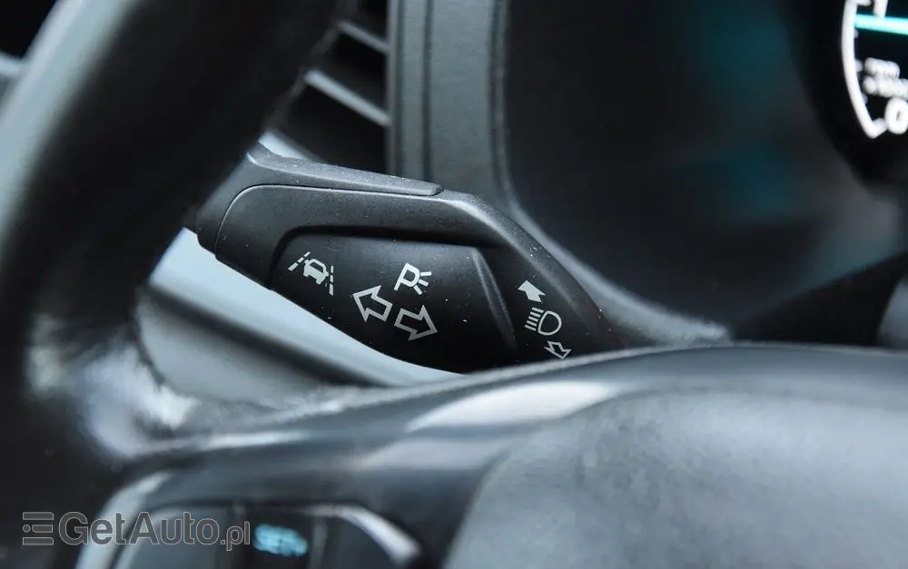 FORD TRANSIT CUSTOM 300 L2H1 