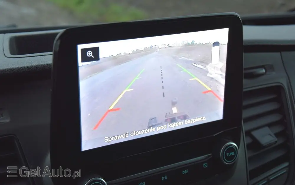 FORD TRANSIT CUSTOM 300 L2H1 