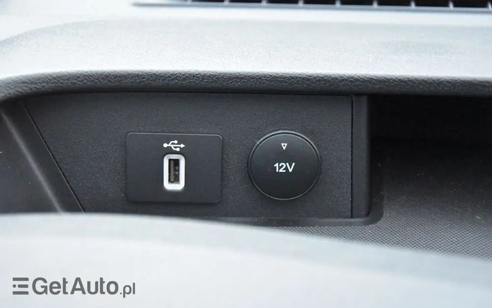 FORD TRANSIT CUSTOM 300 L2H1 