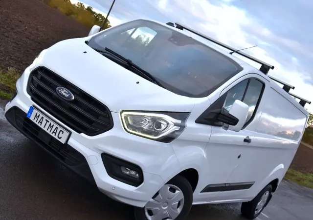 FORD TRANSIT CUSTOM 300 L2H1 