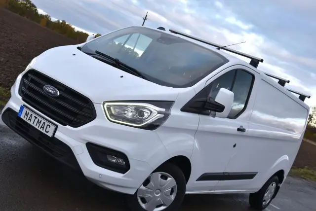FORD TRANSIT CUSTOM 300 L2H1 