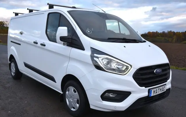 FORD TRANSIT CUSTOM 300 L2H1 