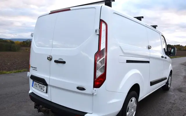 FORD TRANSIT CUSTOM 300 L2H1 