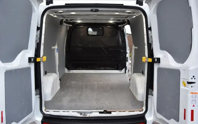 FORD TRANSIT CUSTOM 300 L2H1 