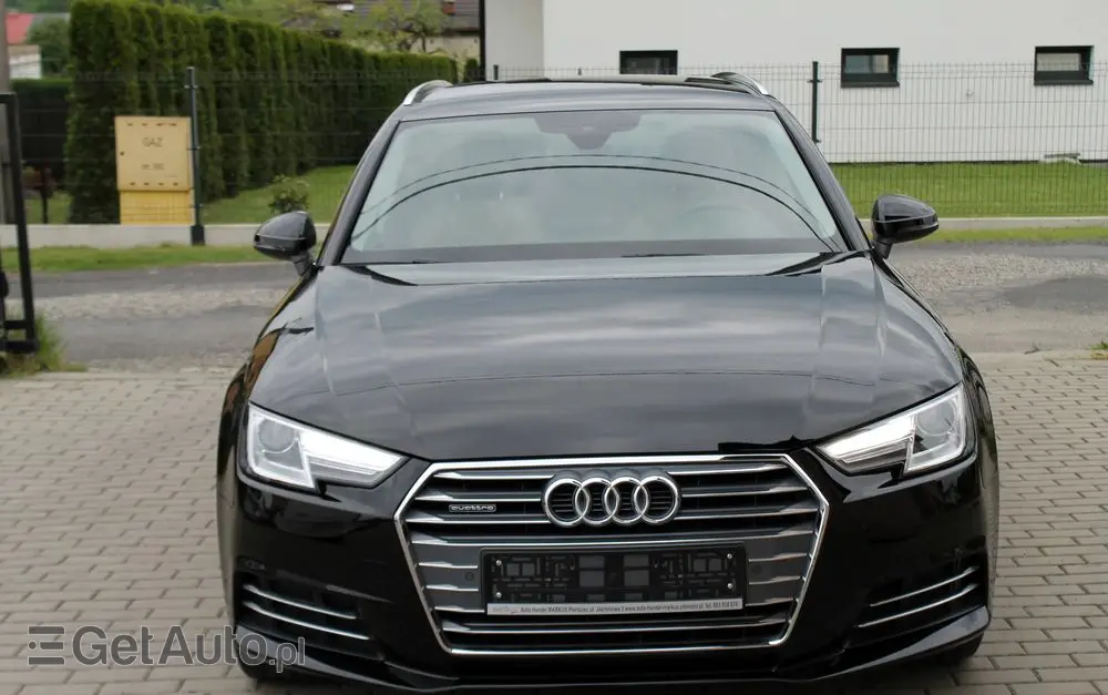 AUDI A4 Avant 2.0 TDI DPF clean diesel quattro S tronic Attraction