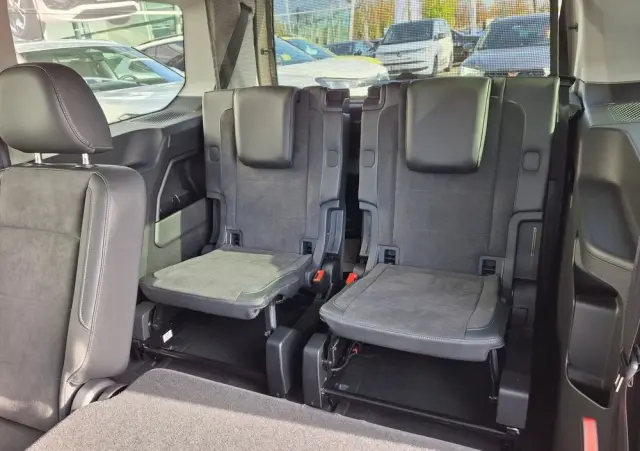 VOLKSWAGEN Caddy Maxi 2.0 TDI Style DSG