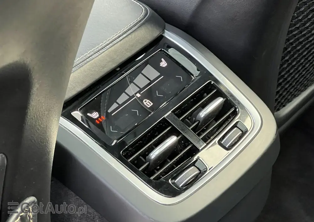 VOLVO XC 90 D5 AWD R-Design 7os