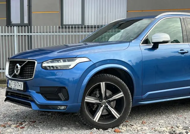 VOLVO XC 90 D5 AWD R-Design 7os