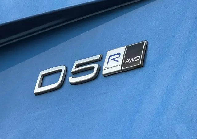 VOLVO XC 90 D5 AWD R-Design 7os