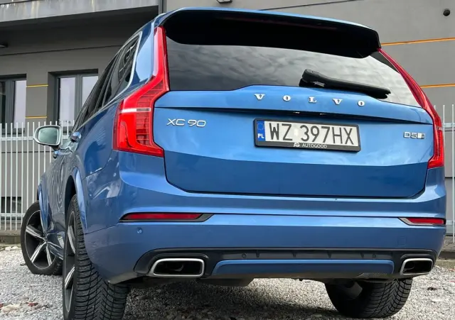 VOLVO XC 90 D5 AWD R-Design 7os