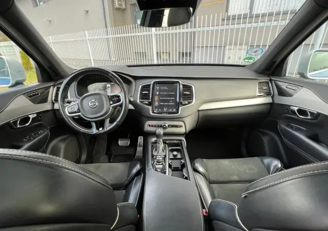 VOLVO XC 90 D5 AWD R-Design 7os