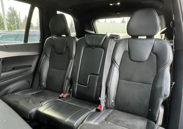 VOLVO XC 90 D5 AWD R-Design 7os