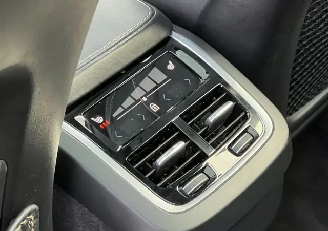 VOLVO XC 90 D5 AWD R-Design 7os