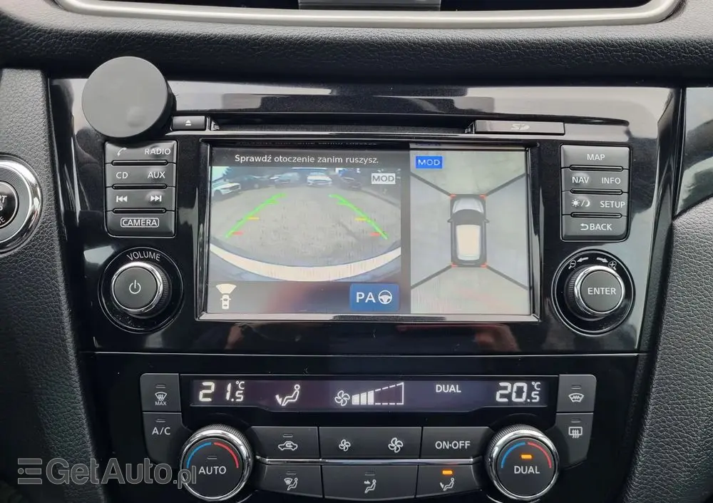 NISSAN Qashqai 1.2 DIG-T Tekna