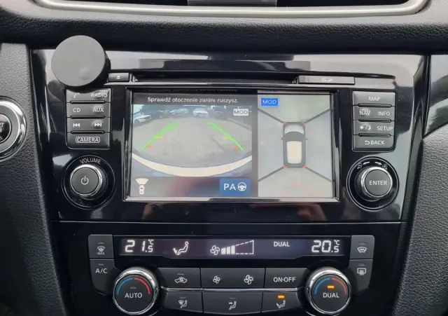 NISSAN Qashqai 1.2 DIG-T Tekna