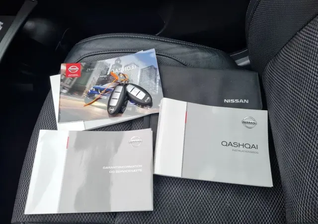 NISSAN Qashqai 1.2 DIG-T Tekna