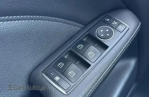 MERCEDES-BENZ Klasa B 