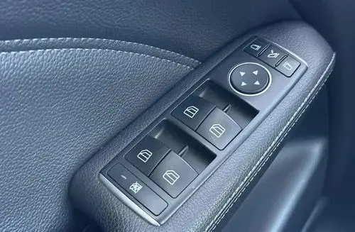 MERCEDES-BENZ Klasa B 